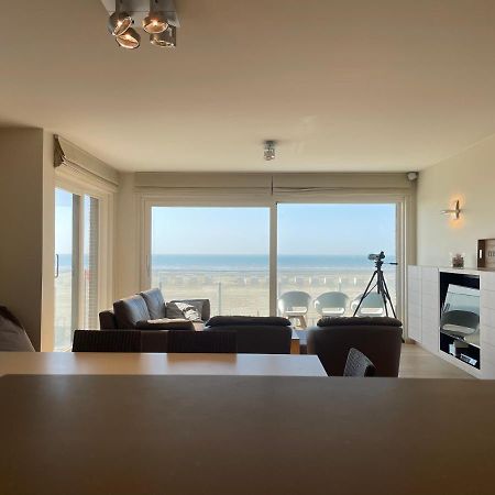 Appartement Seaview Koksijde Exteriör bild